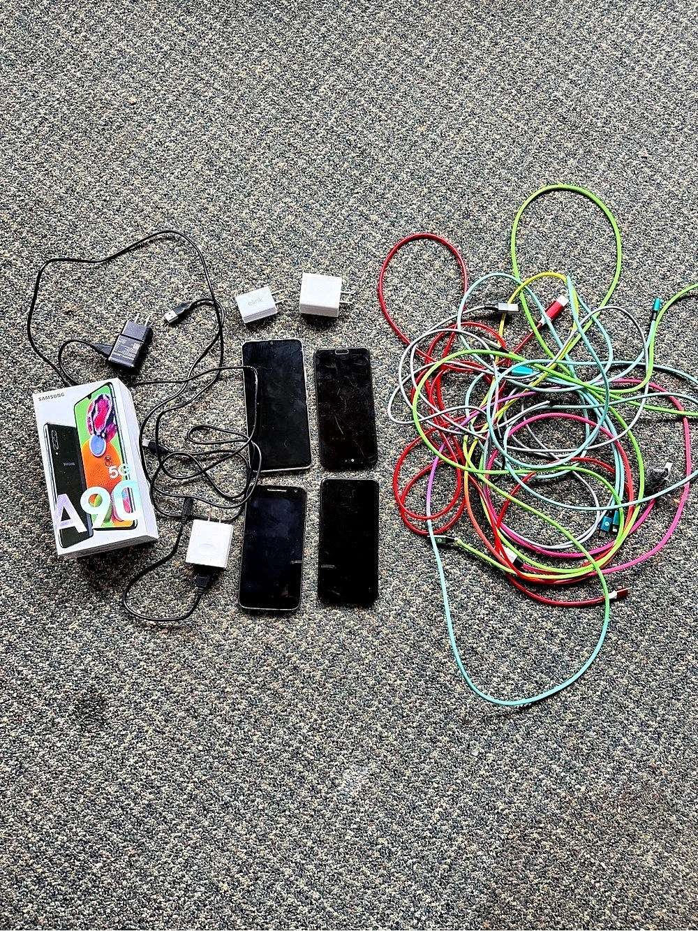 Lot of Phones for PARTS ONLY